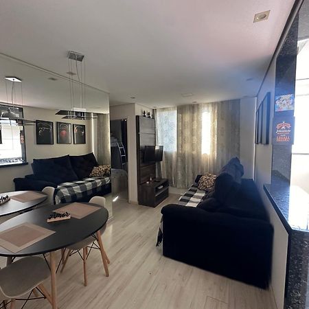 Apto Lindo/Aconchegante Perto Da Uel/Bares/ Centro Londrina Exteriör bild
